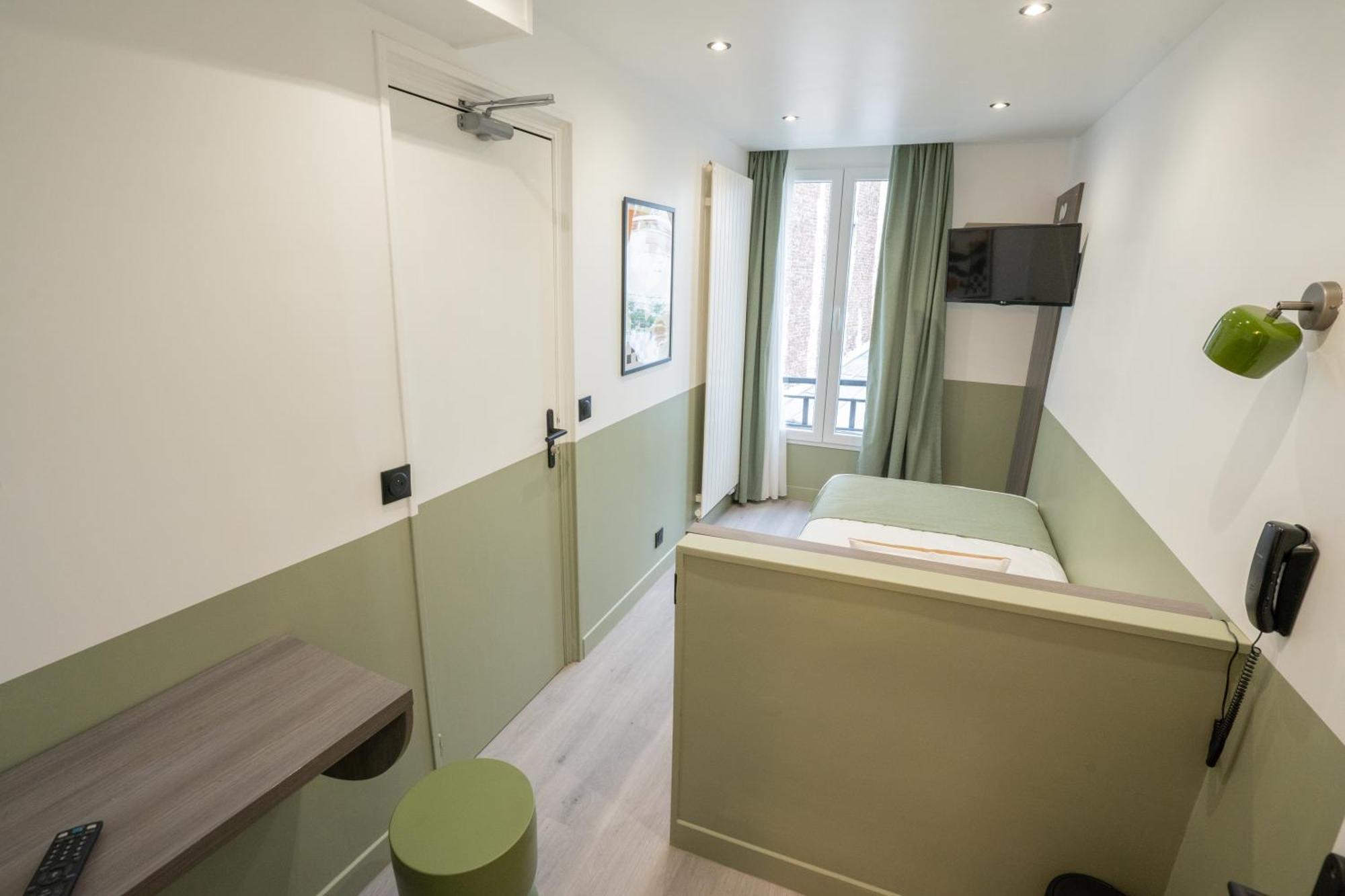 L'Esperance Hotell Paris Exteriör bild