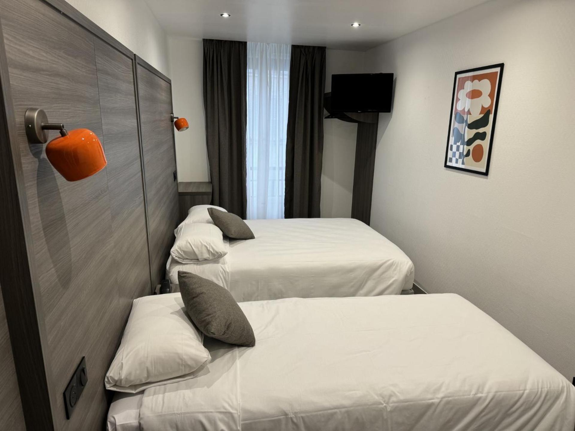 L'Esperance Hotell Paris Exteriör bild