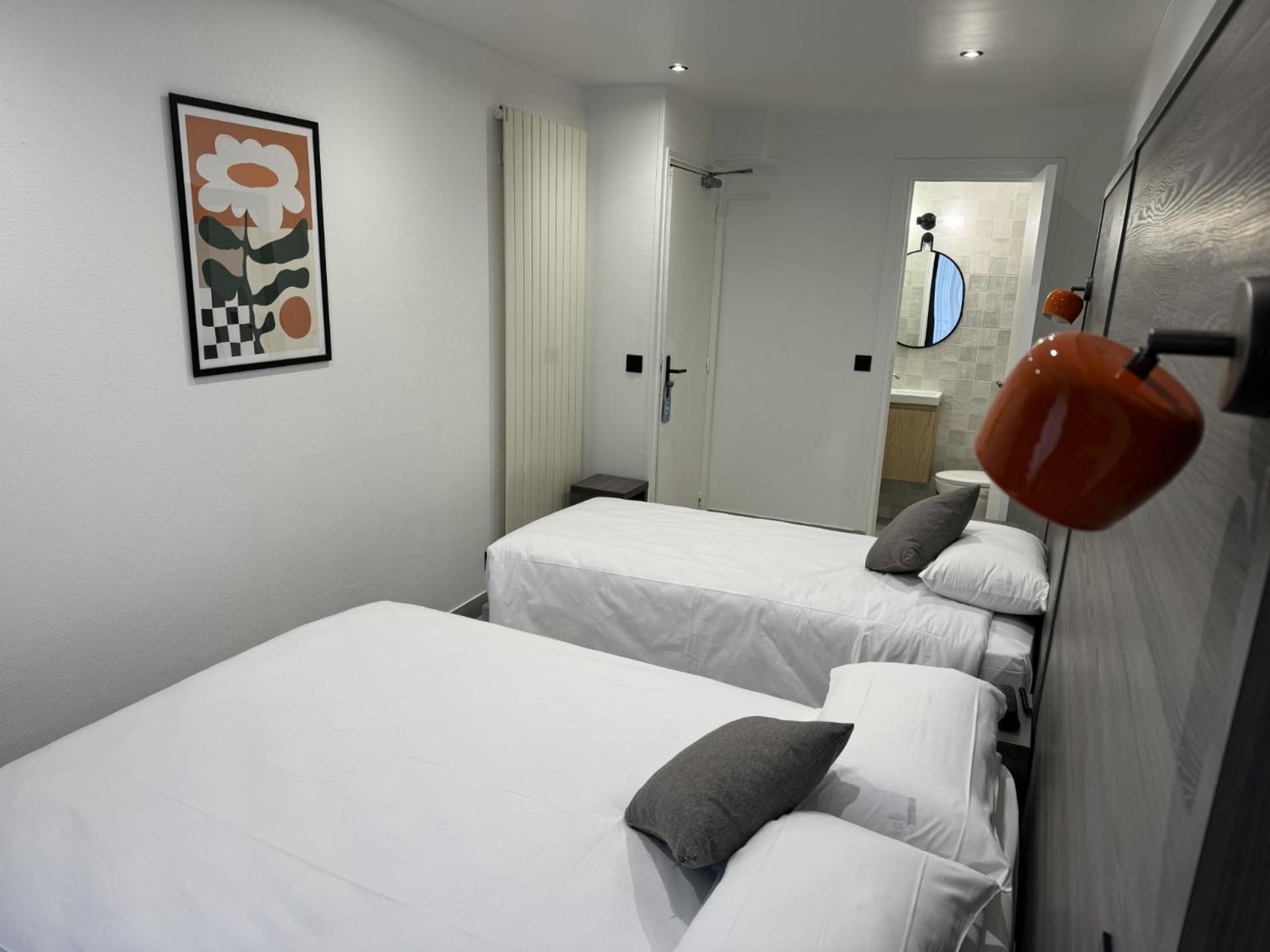 L'Esperance Hotell Paris Exteriör bild