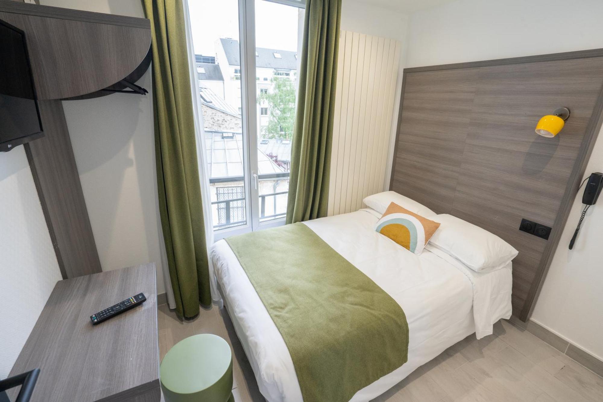 L'Esperance Hotell Paris Exteriör bild